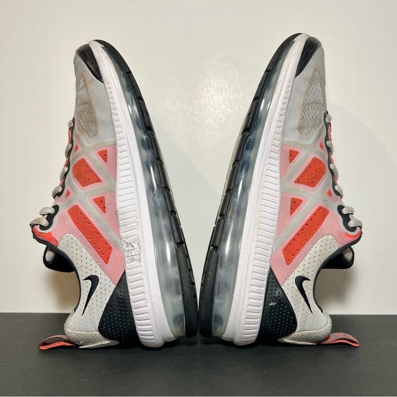 Unisex NIKE Air Max Genome Platinum Gray Athletic Shoes / Size 7Y - 8.5 Womens - Picture 6 of 9